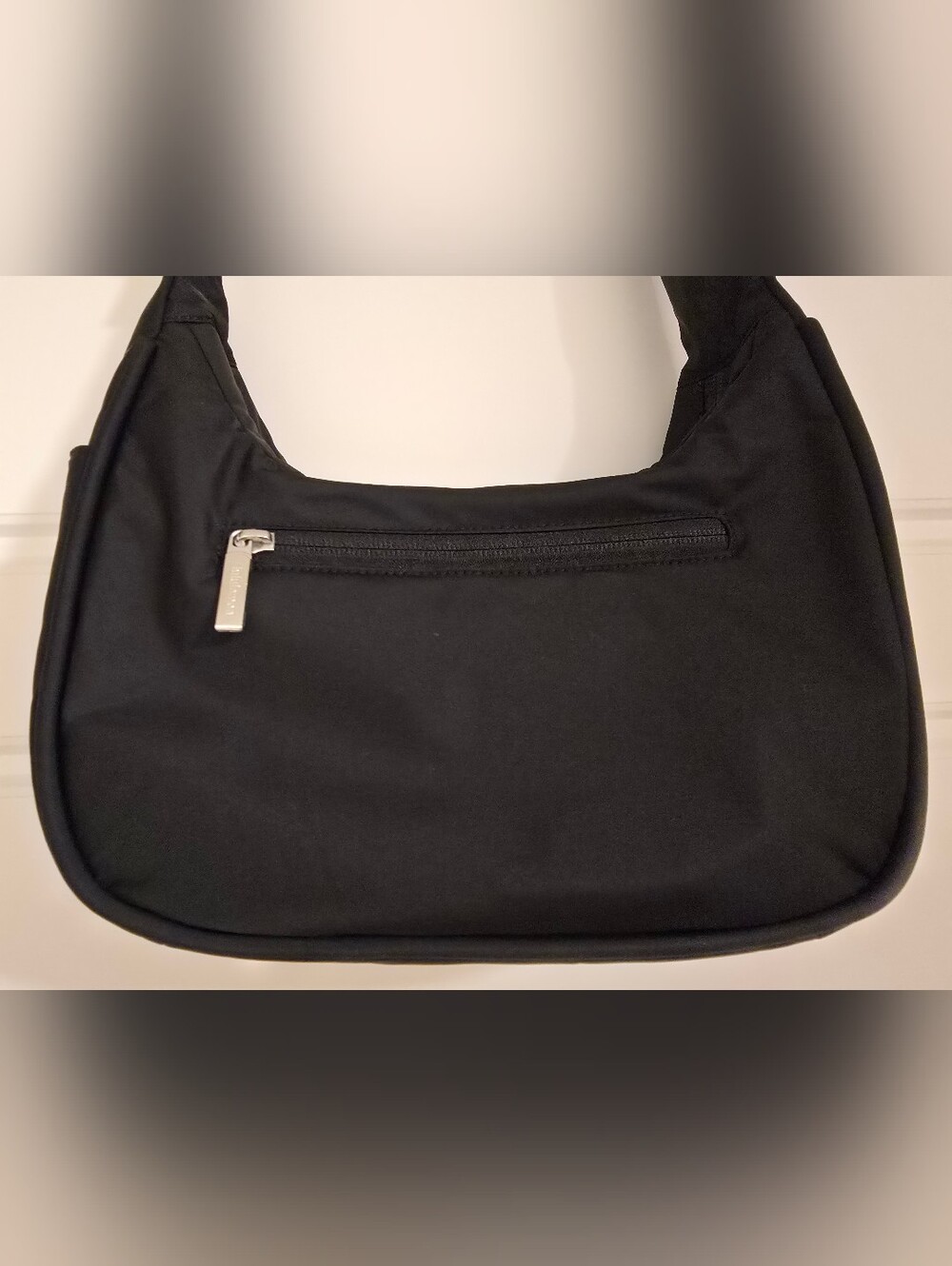 Lululemon City Essentials Shoulder Bag 4L - Picture 5 of 6